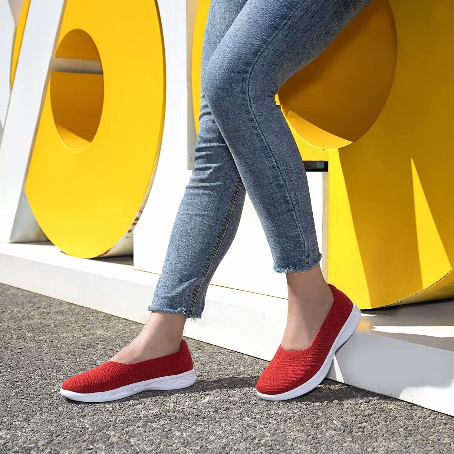 Womens Slip On Walking Shoes Breathable Mesh Casual Flats Shoes Low-Top Lightweight Loafers