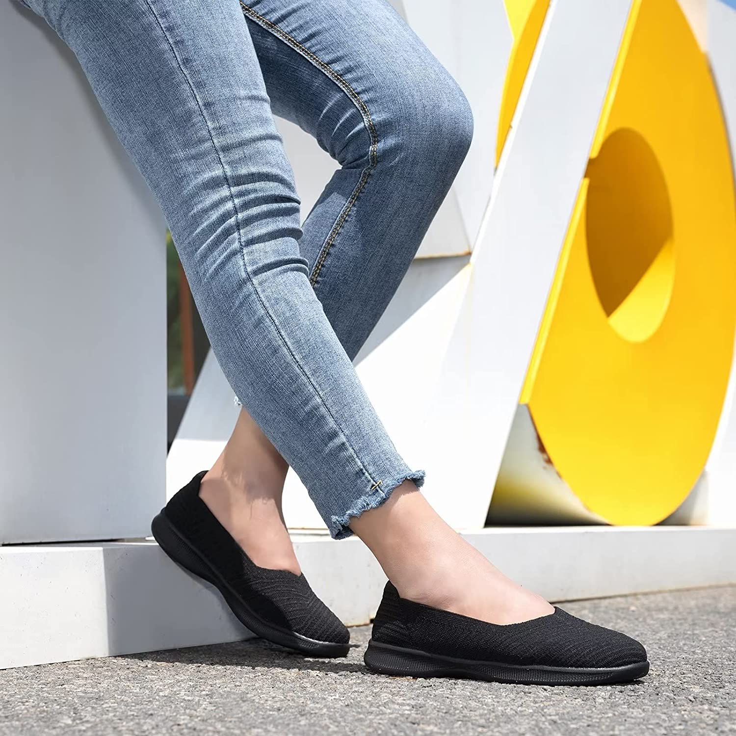 Womens Slip On Walking Shoes Breathable Mesh Casual Flats Shoes Low-Top Lightweight Loafers