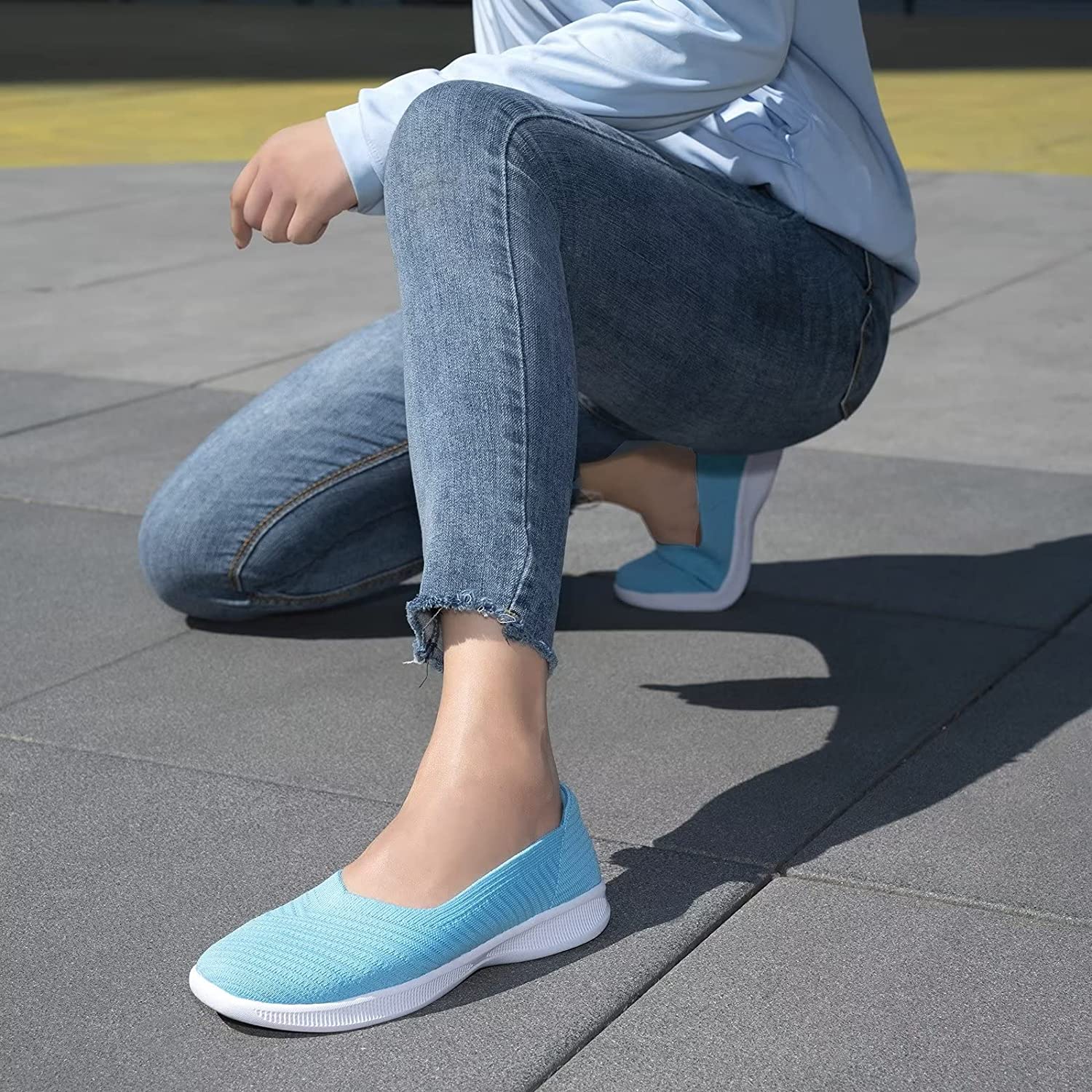 Womens Slip On Walking Shoes Breathable Mesh Casual Flats Shoes Low-Top Lightweight Loafers